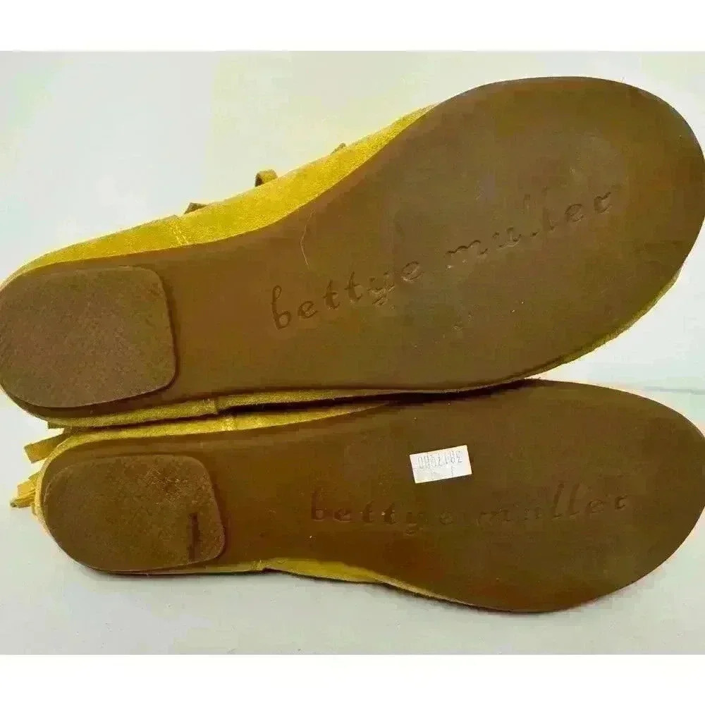 Bettye Muller Yellow Fringe Moccasin Bootie Size 7 1/2 Soft Leather Suede - Picture 7 of 13